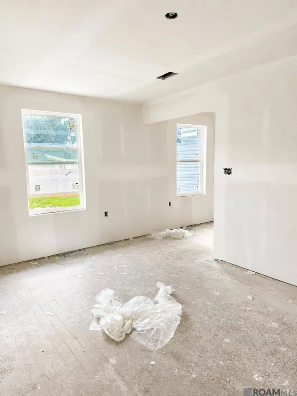 201 Leslie St, Denham Springs, LA 70726