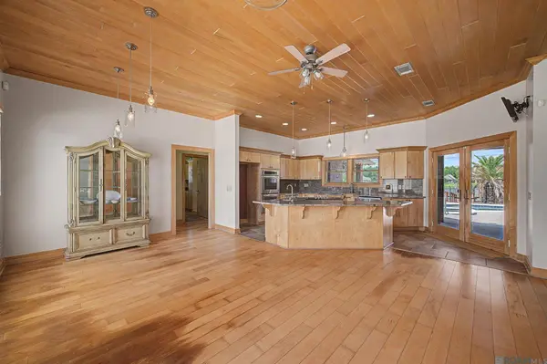 30961 Concord St, Walker, LA 70785