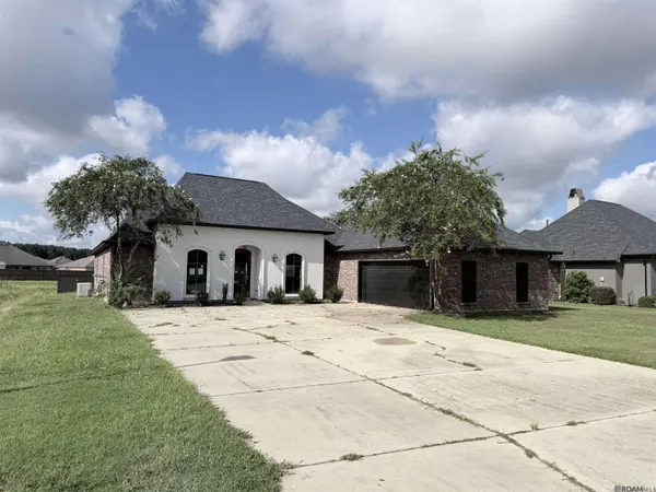 10144 Garden Oaks Ave