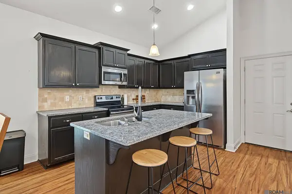 7020 Chandler Bluff Rd, Denham Springs, LA 70706
