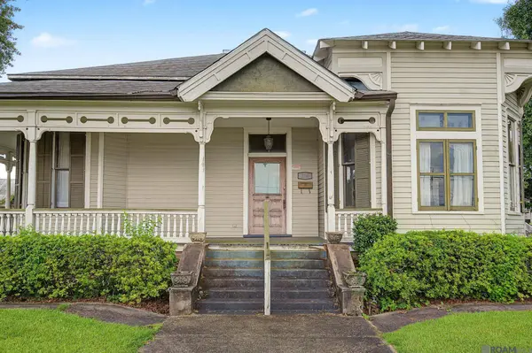 206 E 2nd St, Thibodaux, LA 70301