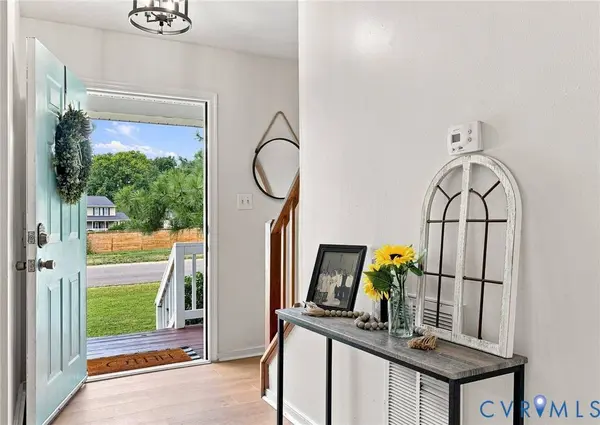 9501 Brocket DR, Chesterfield, VA 23112