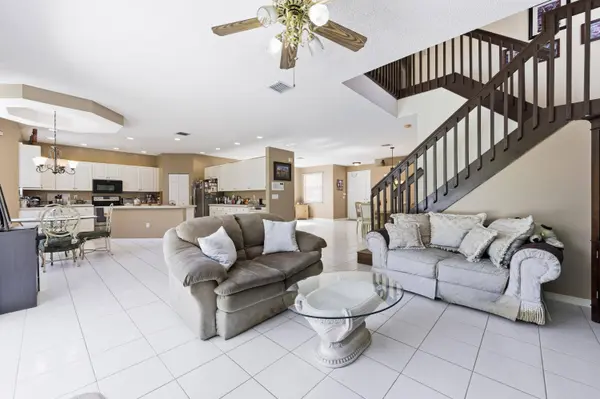 2430 WESTMONT DR, Royal Palm Beach, FL 33411