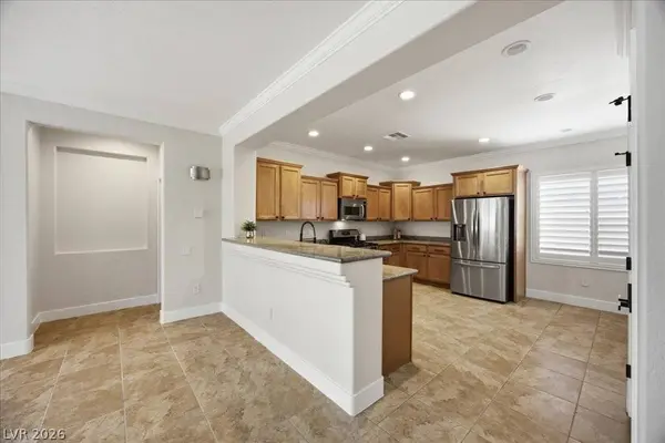 6737 Scavenger Hunt ST, North Las Vegas, NV 89084