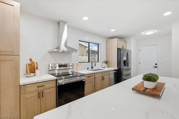 3912 Casa Grande AVE, Las Vegas, NV 89102