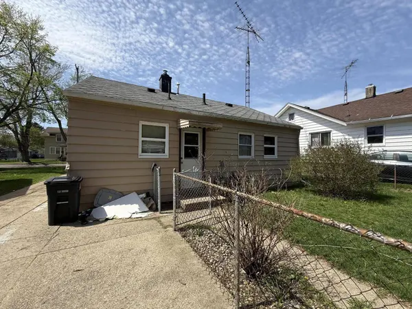 615 Orange Street, Jackson, MI 49202