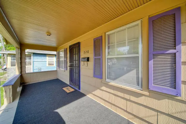 228 Wall Street, Jackson, MI 49203