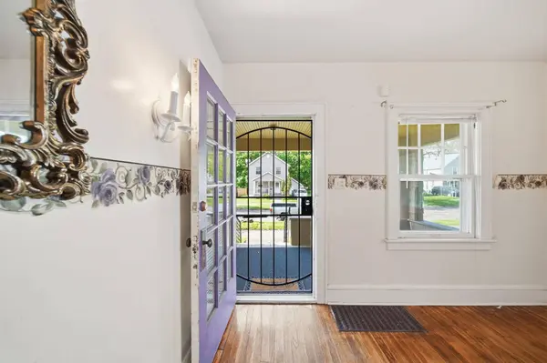 228 Wall Street, Jackson, MI 49203