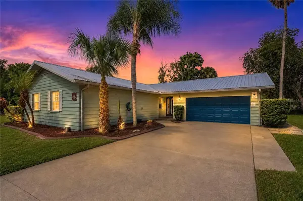 2178 N WATERSEDGE DR, Crystal River, FL 34429