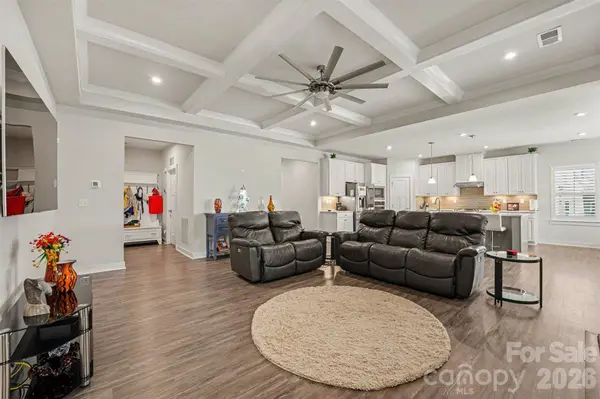 14811 Williams Place ALY, Davidson, NC 28036