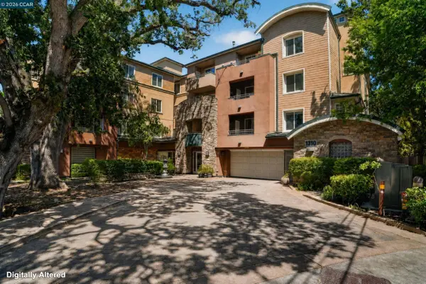 1310 Creekside Dr #206, Walnut Creek, CA 94596