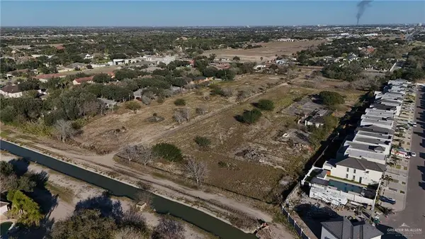 3513 N Shary RD, Palmhurst, TX 78573