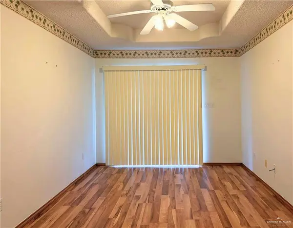 106 Jupiter ST, Mission, TX 78572