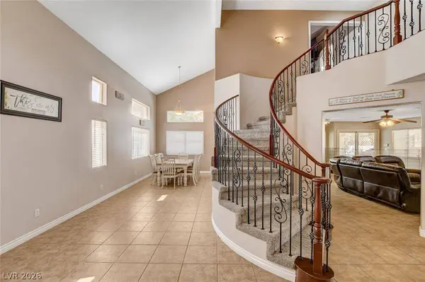 9364 Warm Waters AVE, Las Vegas, NV 89129