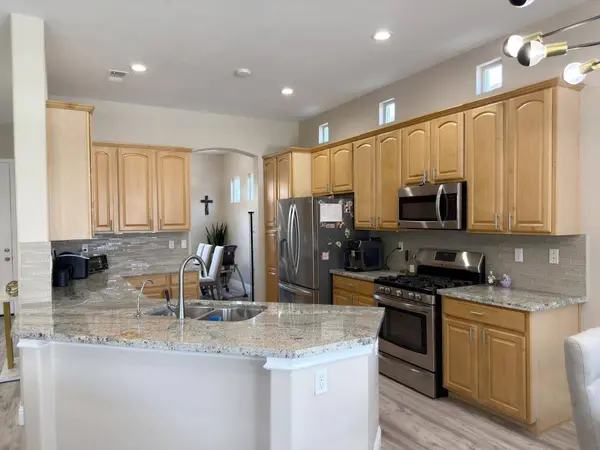 2219 Autumn Moon WAY, Turlock, CA 95382