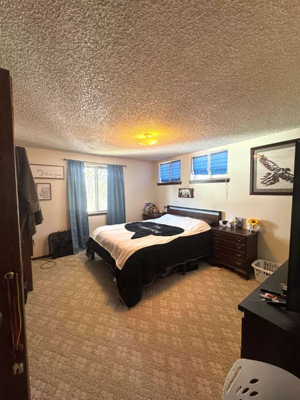 250 S 7th St, Lander, WY 82520-3012