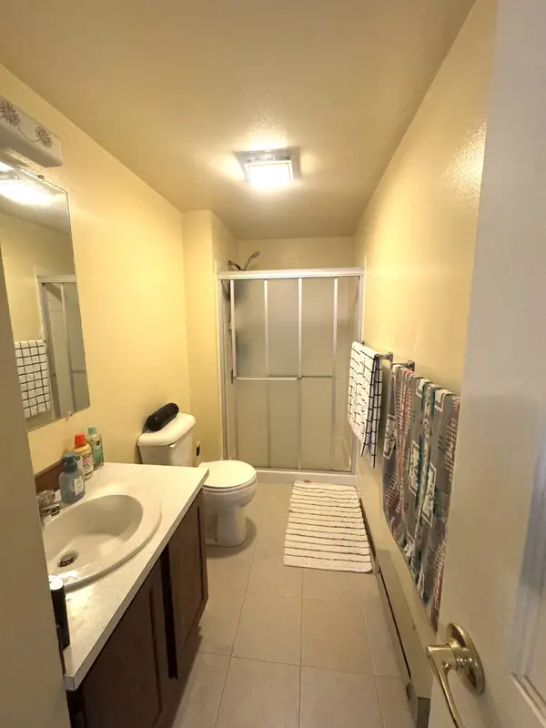 250 S 7th St, Lander, WY 82520-3012