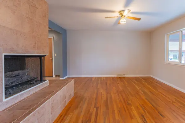 935 Cliff Street, Lander, WY 82520