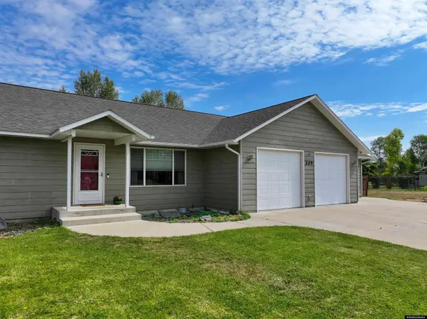 209 Vista Circle, Lander, WY 82520