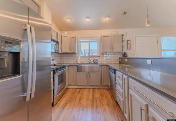209 Vista Circle, Lander, WY 82520