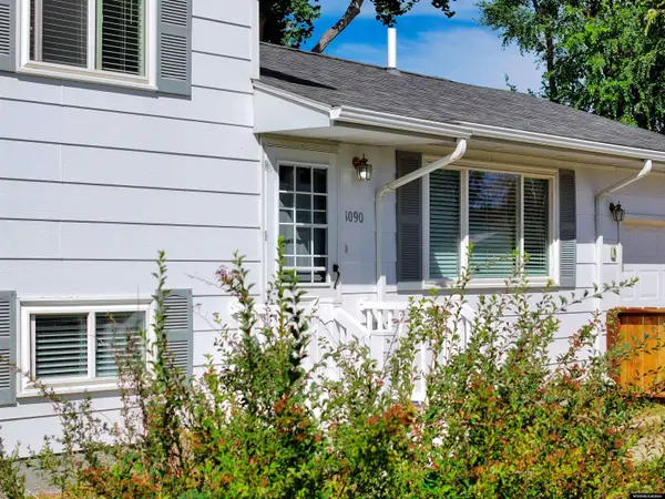1090 Black Boulevard Smith, Lander, WY 82520