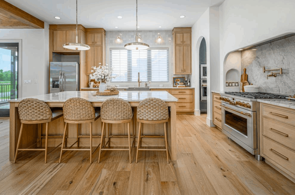 beautiful sunny kitchen