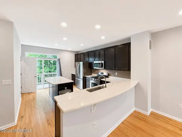 235 Yale Boulevard, Shrewsbury Boro, NJ 07702