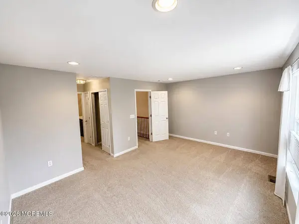 235 Yale Boulevard, Shrewsbury Boro, NJ 07702
