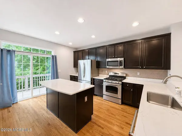 235 Yale Boulevard, Shrewsbury Boro, NJ 07702