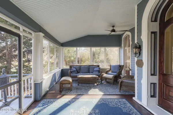 18 Brinckerhoff Avenue, Freehold, NJ 07728