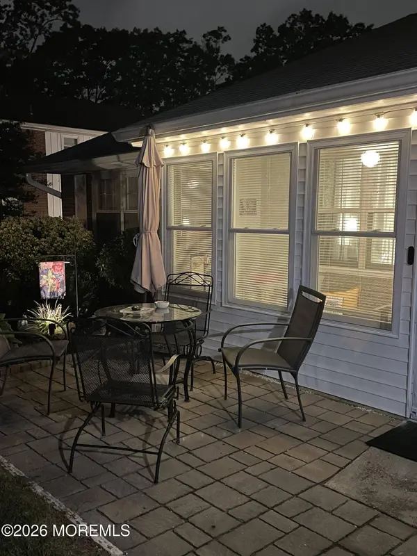 45 Cambridge Court, Lakewood, NJ 08701