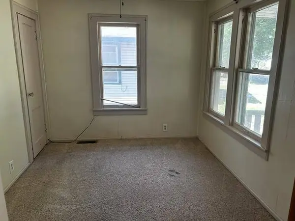 1221 N 4TH, Arkansas City, KS 67005