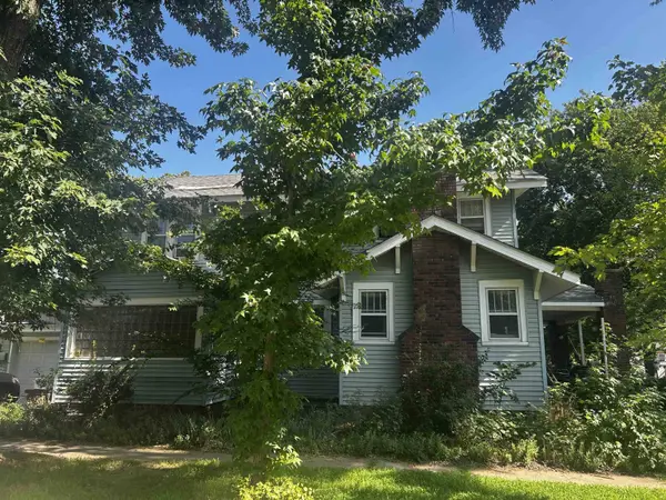 403 N 2nd, Arkansas City, KS 67005