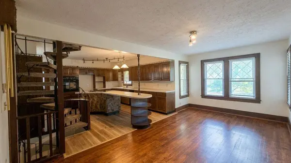 100 N C, Arkansas City, KS 67005