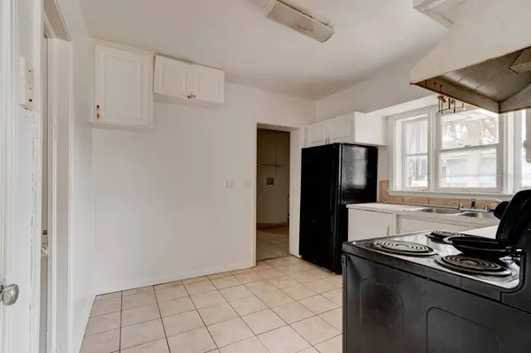 633 BYRON AVE, Daytona Beach, FL 32114