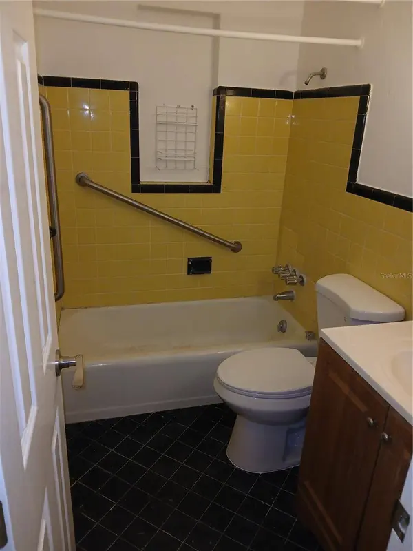 921 WINCHESTER ST, Daytona Beach, FL 32114