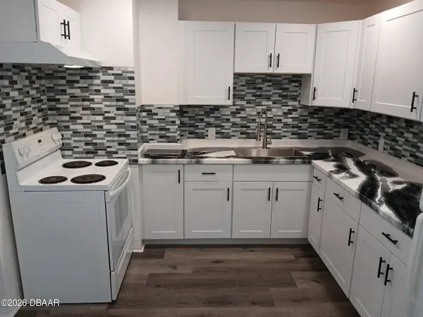 921 Winchester ST, Daytona Beach, FL 32114