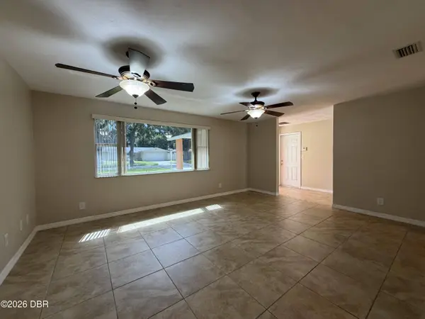 1013 Indian Oaks E #E, Holly Hill, FL 32117