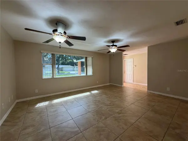 1013 INDIAN OAKS E, Holly Hill, FL 32117