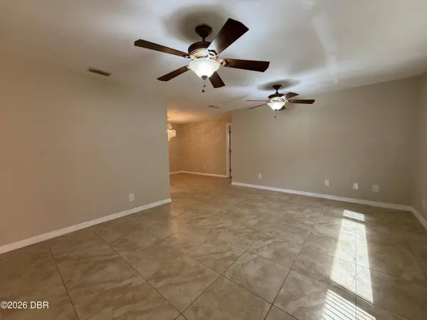 1013 Indian Oaks E #E, Holly Hill, FL 32117