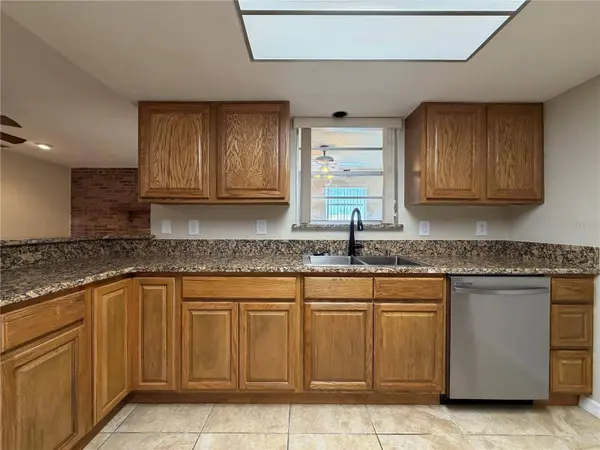 1013 INDIAN OAKS E, Holly Hill, FL 32117