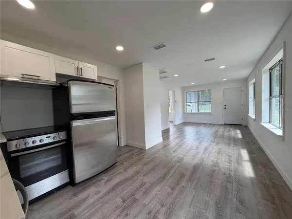 234 N ADAMS ST, Daytona Beach, FL 32114