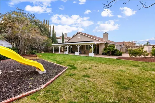 39926 Meadowcrest Way, Palmdale, CA 93551