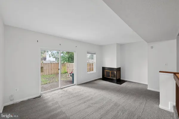1015 SAINT MICHAELS DR, Bowie, MD 20721