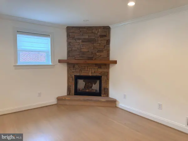4719 BOILING BROOK PKWY, Rockville, MD 20852