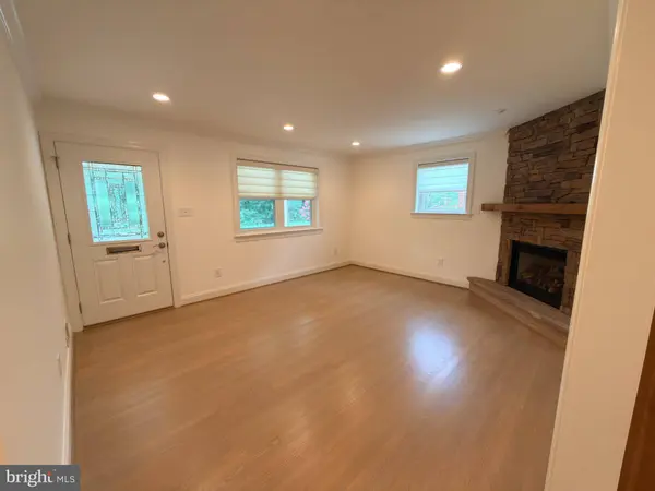 4719 BOILING BROOK PKWY, Rockville, MD 20852