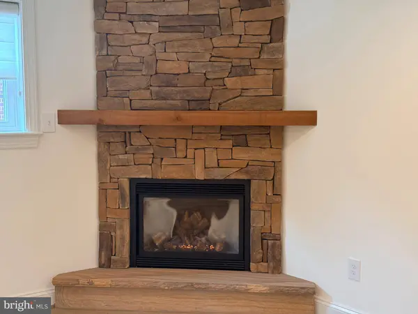 4719 BOILING BROOK PKWY, Rockville, MD 20852