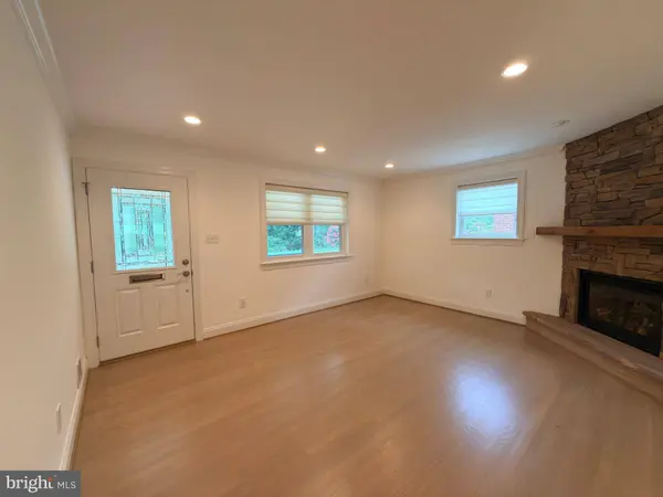4719 BOILING BROOK PKWY, Rockville, MD 20852