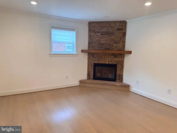 4719 BOILING BROOK PKWY, Rockville, MD 20852