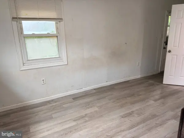 712 1ST ST, Rockville, MD 20851